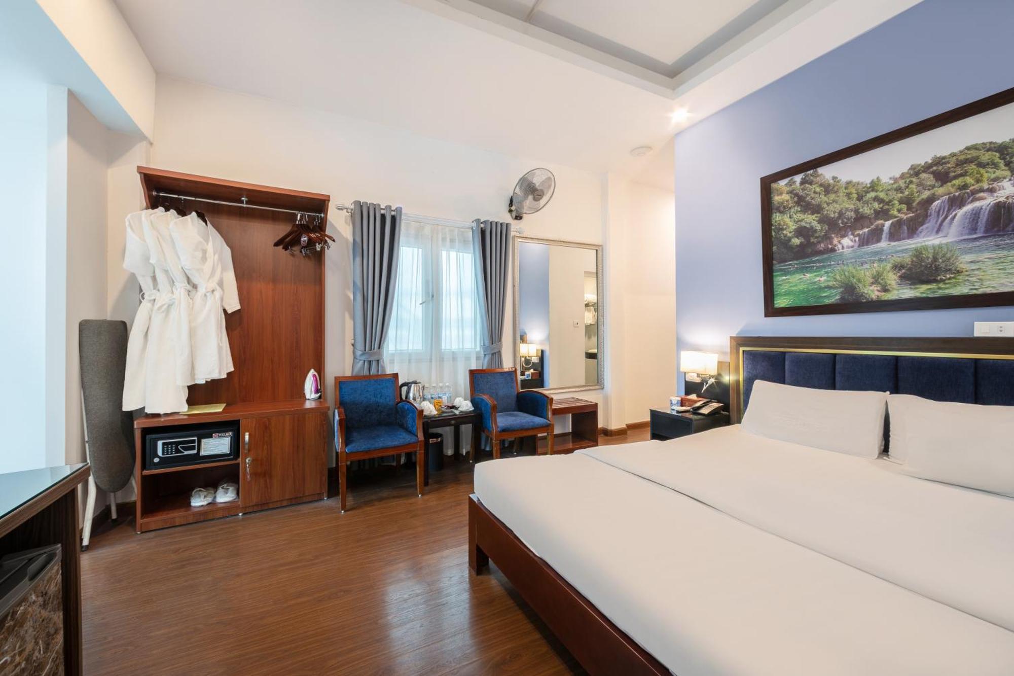 A25 Hotel - 57 Quang Trung — Photos 2